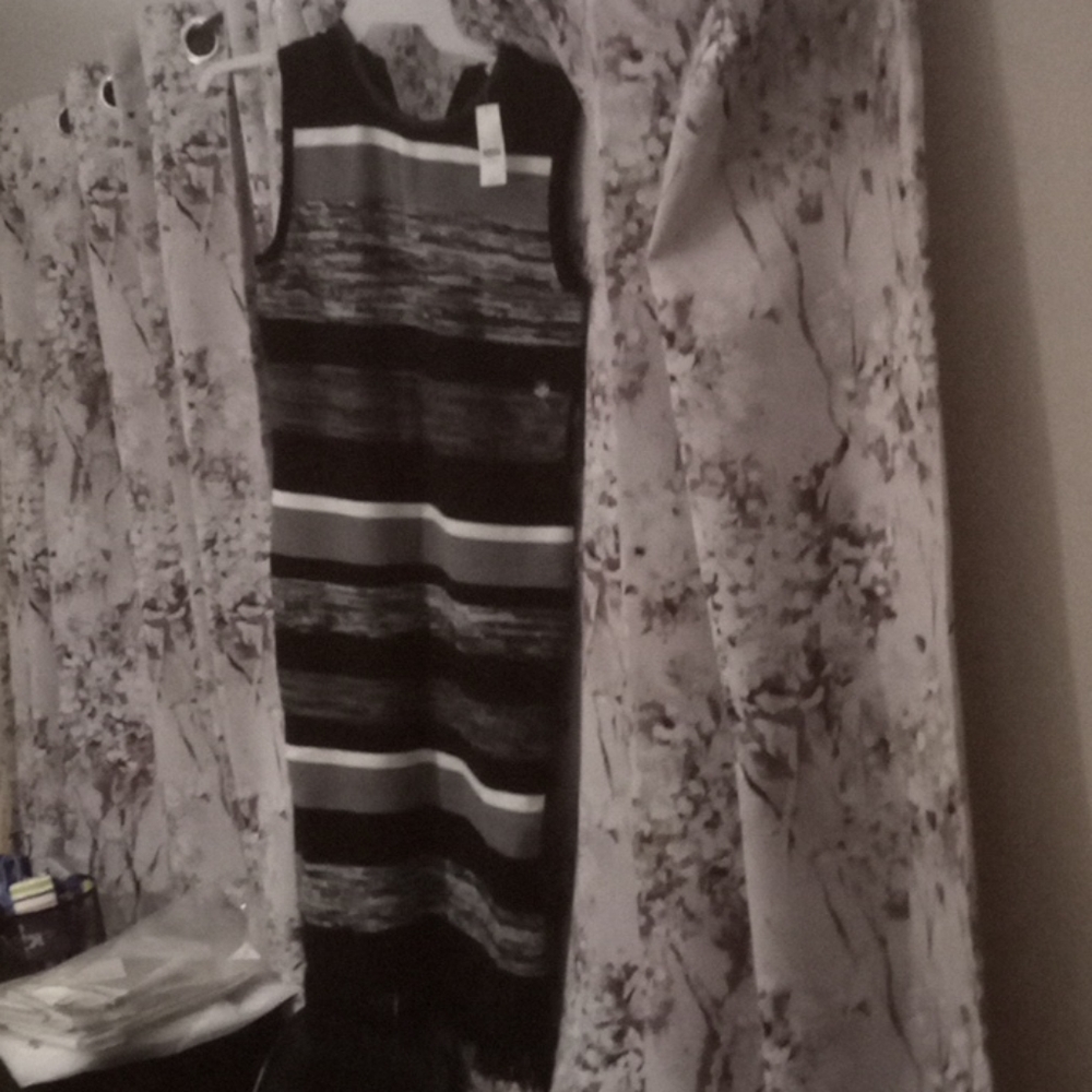 NYC knit midi dress M Blk,White, and Grey